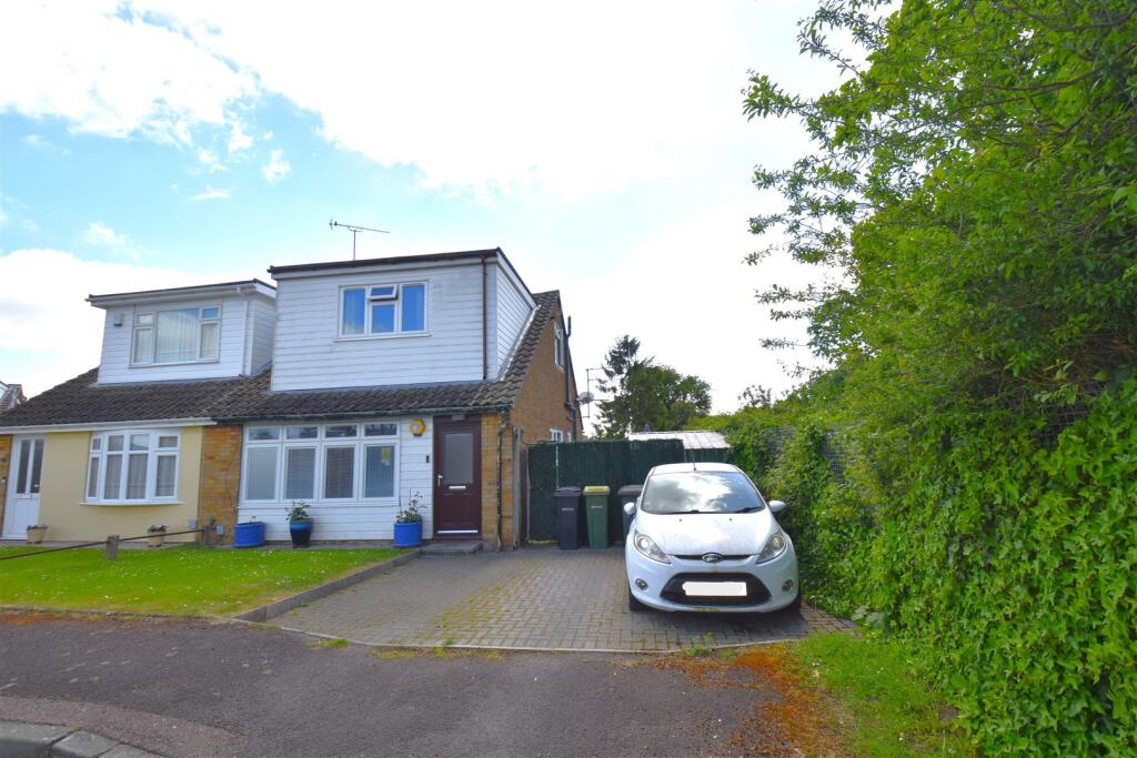 Main image of property: Hainault Avenue, Rochford