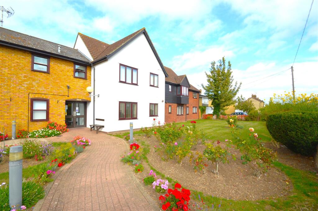 Main image of property: High Street, Great Wakering, Southend-On-Sea