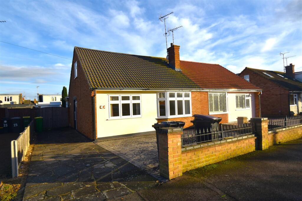 Main image of property: Nutcombe Crescent, Rochford