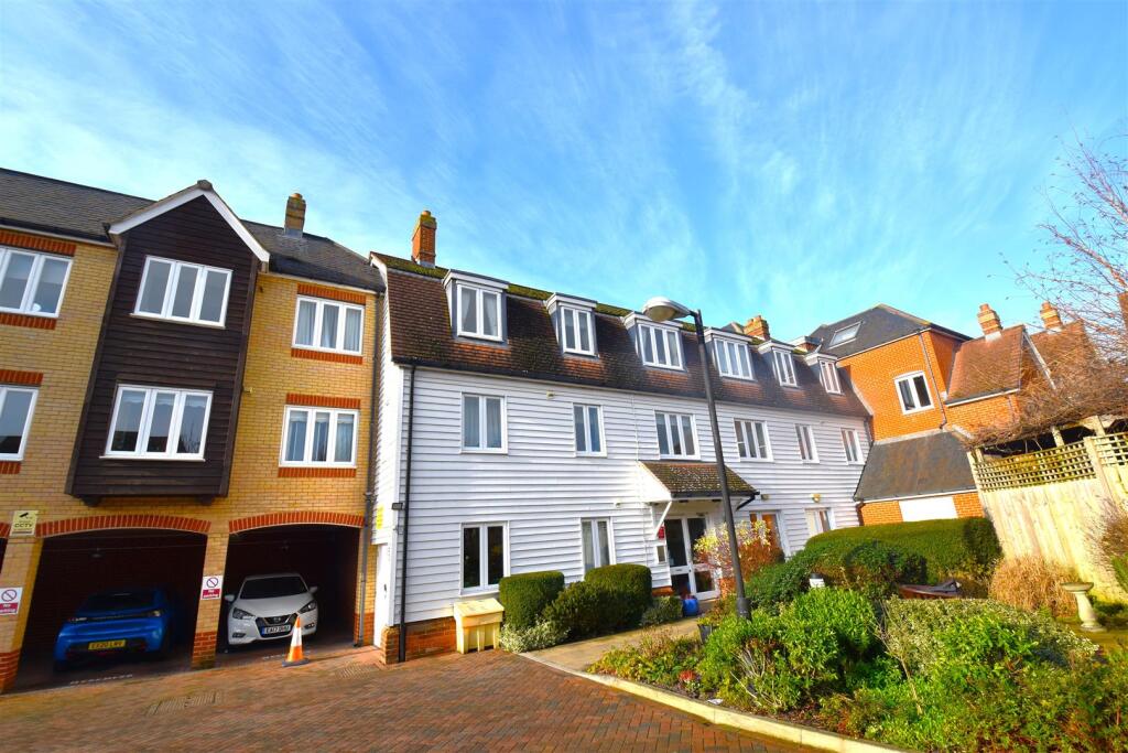 Main image of property: Ormond House, Roche Close, Rochford
