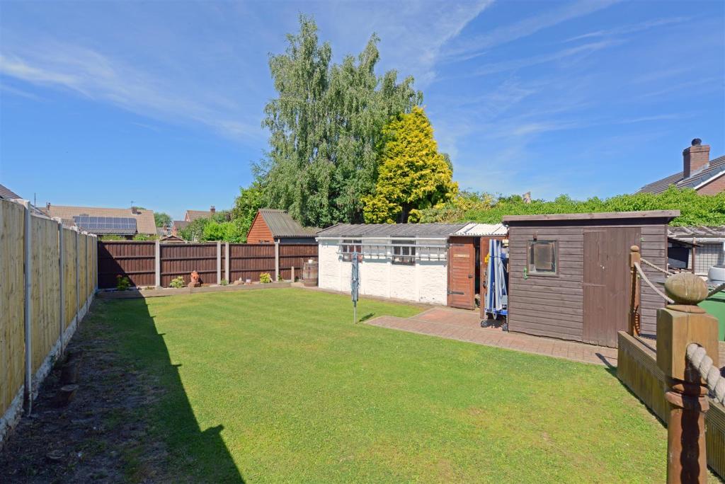 4 bedroom detached bungalow for sale in Windsor Lane, Bomere Heath