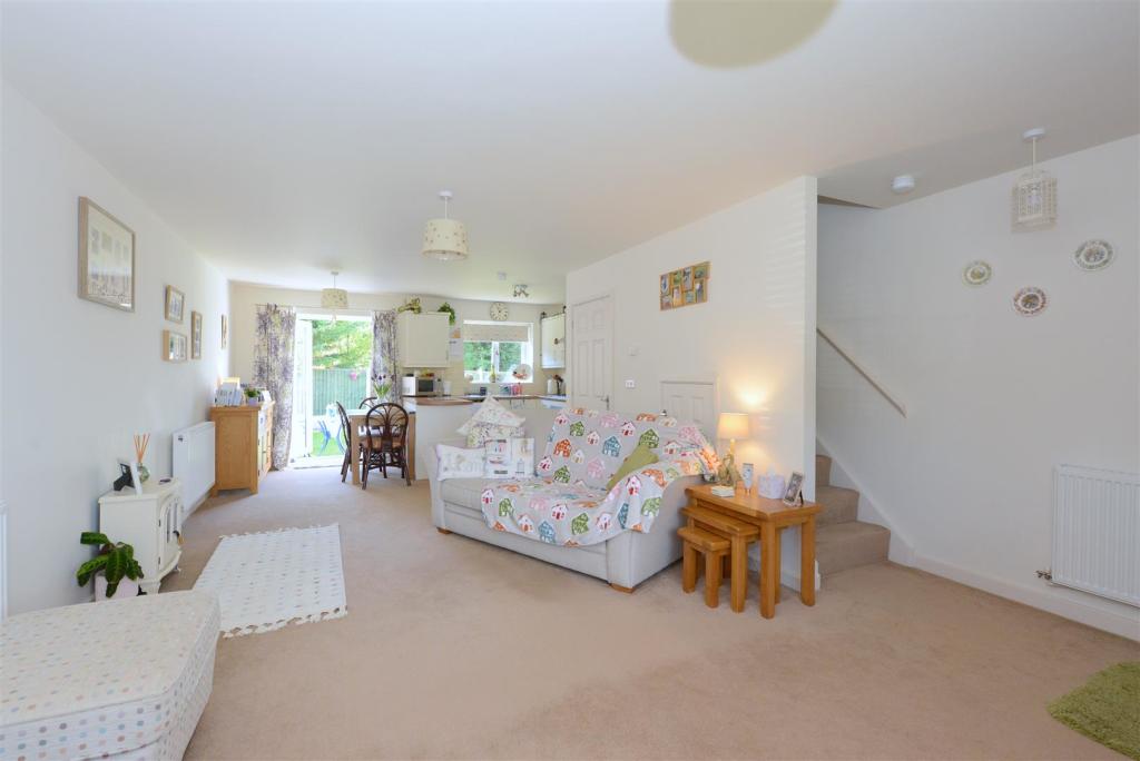 3 bedroom semidetached house for sale in Linden Fields, Minsterley