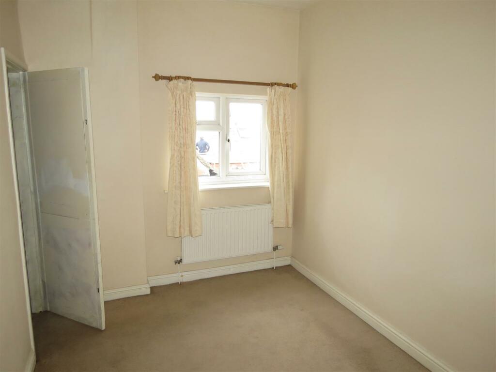 4 bedroom detached house for sale in Emstrey Lodge, Atcham, Shrewsbury, SY5