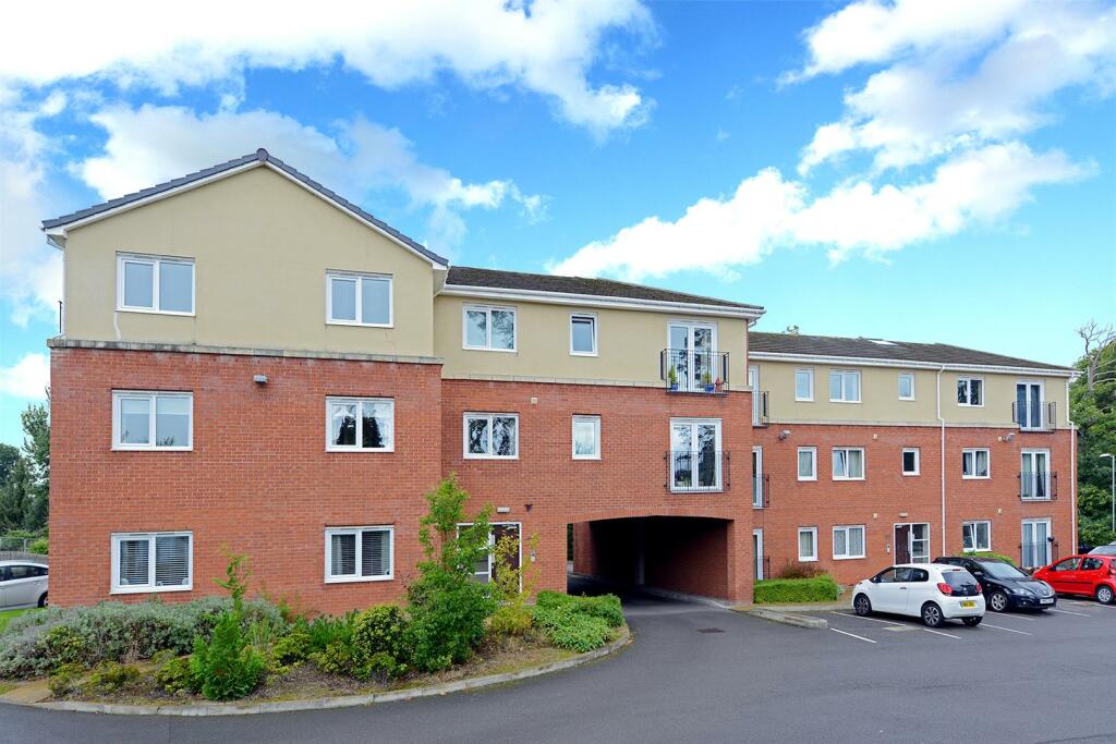 2 bedroom apartment for sale in Radbrook Hall Court, Radbrook Road, Shrewsbury, SY3