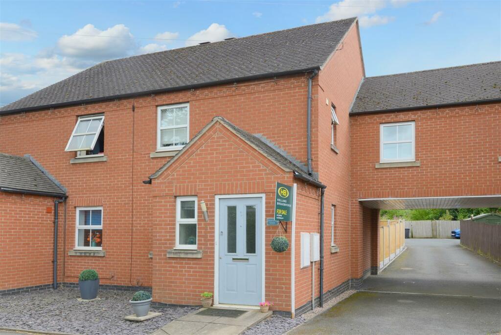 3 bedroom semidetached house for sale in Marton Road, Baschurch