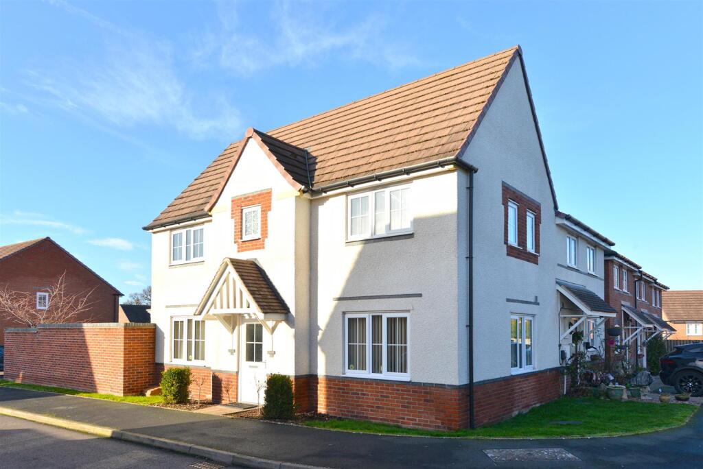 Main image of property: Nuthatch Close, Darwins Walk, Shrewsbury