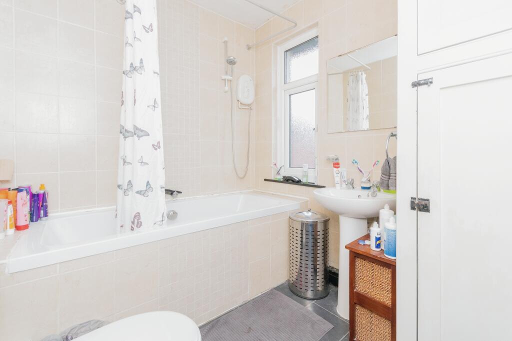 3 bedroom semidetached house for sale in Cheetham Hill Road