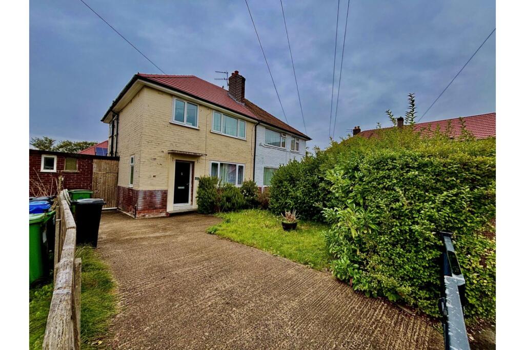 Main image of property: Kent Avenue, Cheadle Hulme, SK8