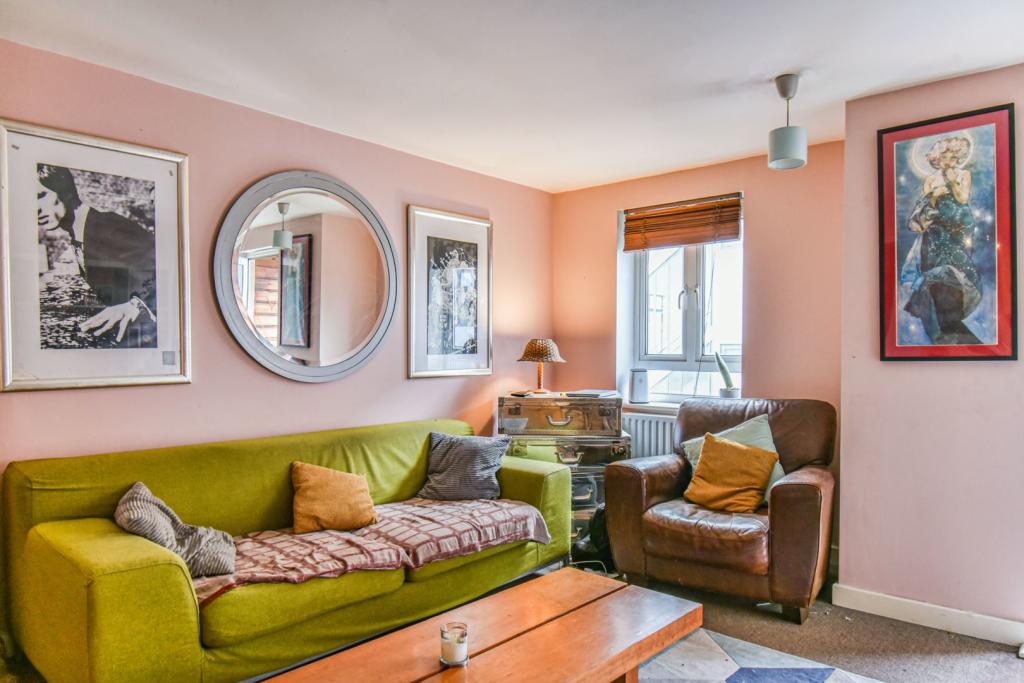 2 bedroom flat for sale in 202 Wandsworth Road, Vauxhall Nine Elms, SW8