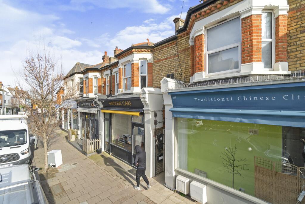 1 bedroom ground floor flat for sale in Haydons Road, Wimbledon, SW19