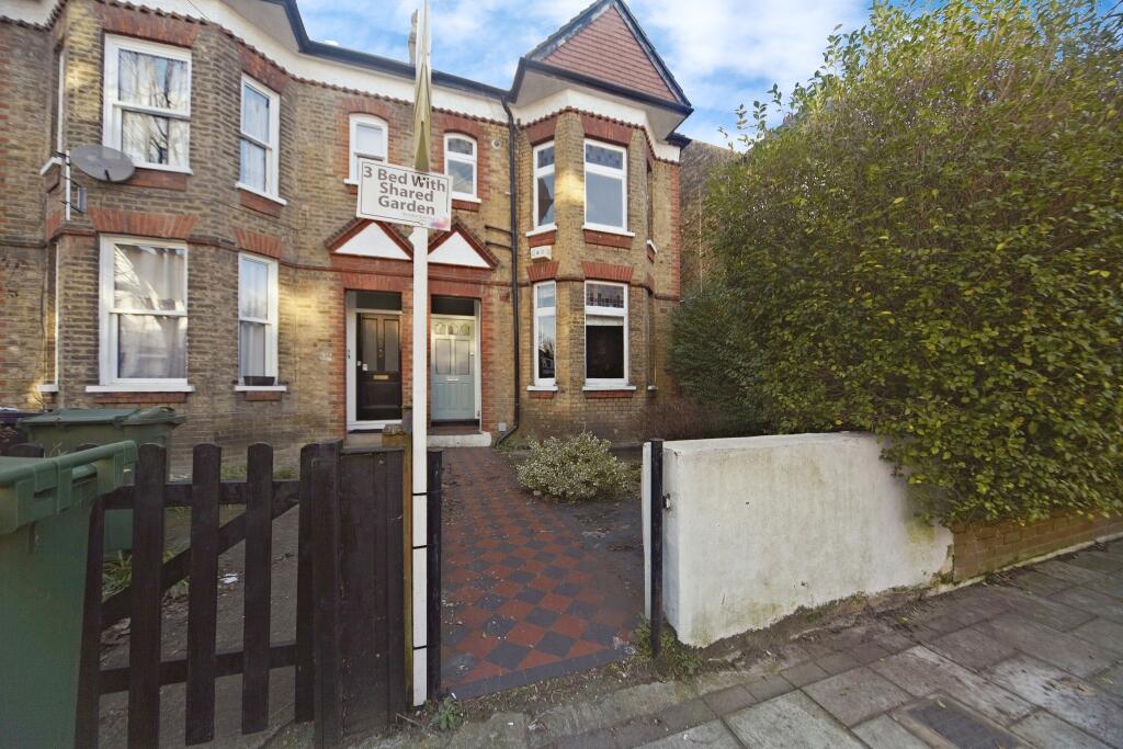 2 bedroom ground floor for sale in Tankerville Road