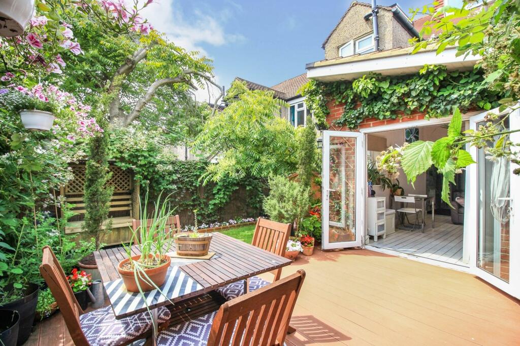 Main image of property: Farm Avenue, Streatham, SW16