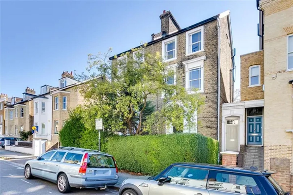 Main image of property: 45 Elsynge Road, London, SW18