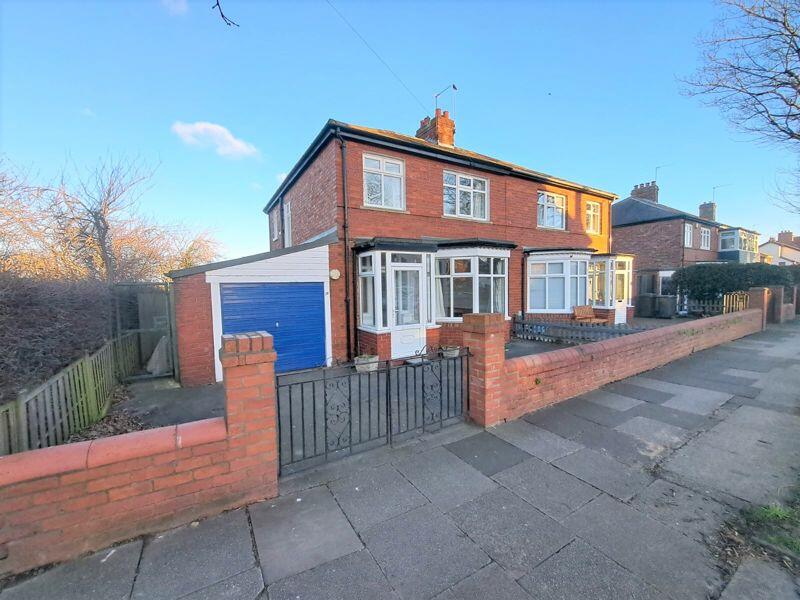 3 bedroom semidetached house for sale in Seatonville Road, Whitley Bay