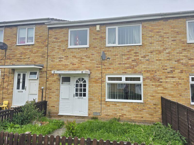 3 bedroom terraced house for sale in Farleigh Court, New York, North