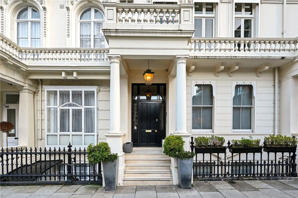 Main image of property: Inverness Terrace, Bayswater, W2