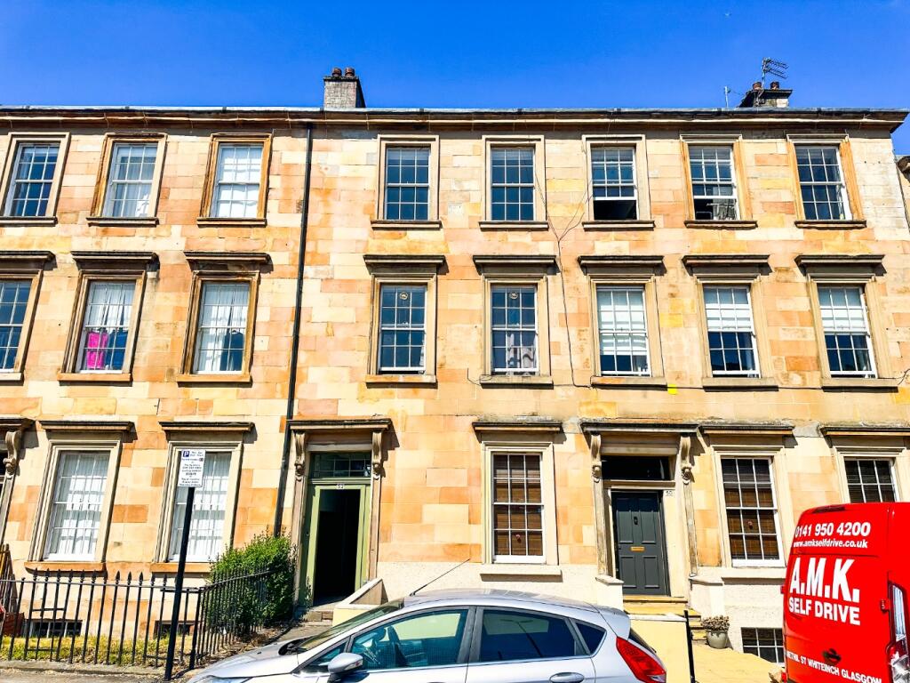 4 bedroom flat for rent in Flat 0/2 52 Buccleuch Street Glasgow G3 6PQ, G3