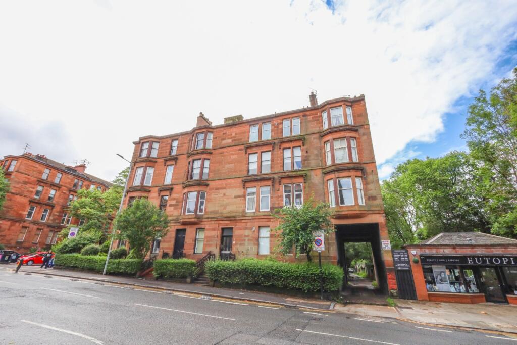 Main image of property: Flat 2/3 105 Clarence Drive Glasgow G12 9RW