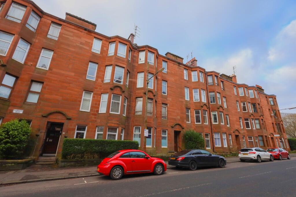 Main image of property: Flat 3/2, 162 Garrioch Road, Glasgow G20 8RN
