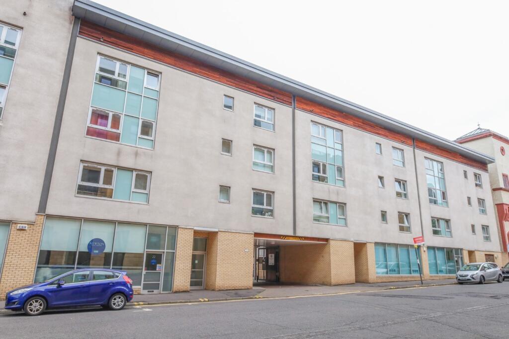 Main image of property: Flat 3/1 20 Dunblane Street Glasgow G4 0HJ