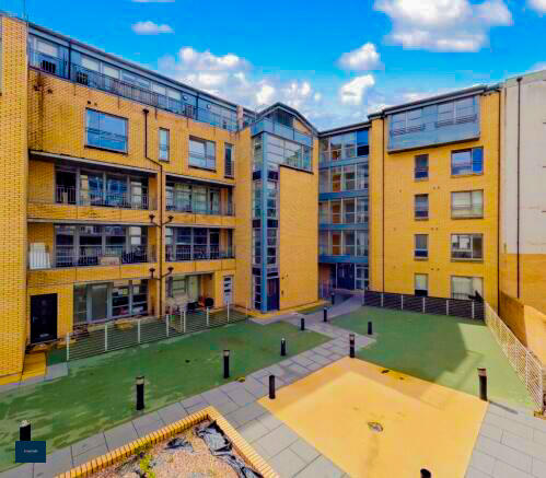 Main image of property: Flat 1/3 89 Barrland Street Glasgow G41 1RH