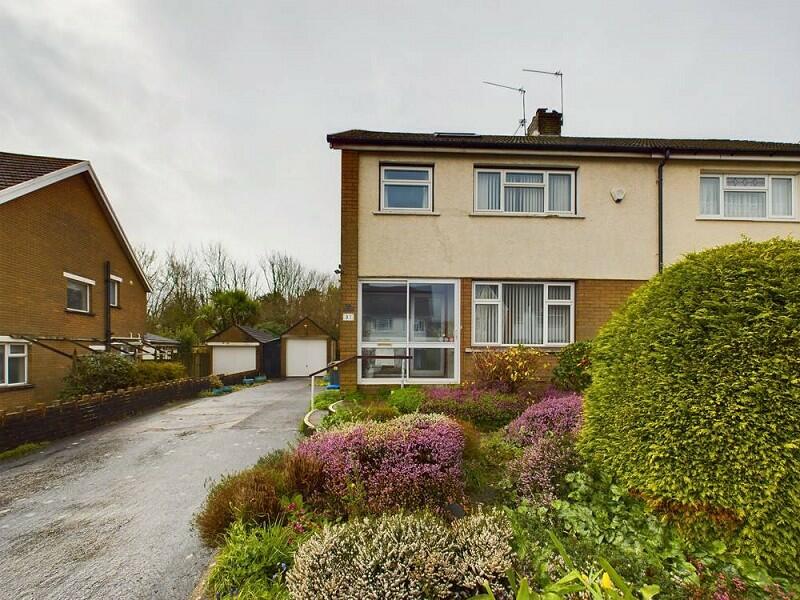 4 bedroom semi-detached house for sale in Ardwyn, Pantmawr, Cardiff. CF14