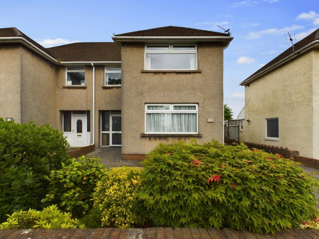 3 bedroom semi-detached house for sale in Heol Llanishen Fach, Cardiff ...