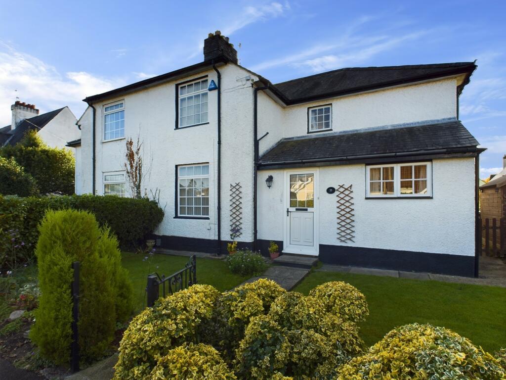 3 bedroom semi-detached house for sale in Heol Y Deri, Rhiwbina ...