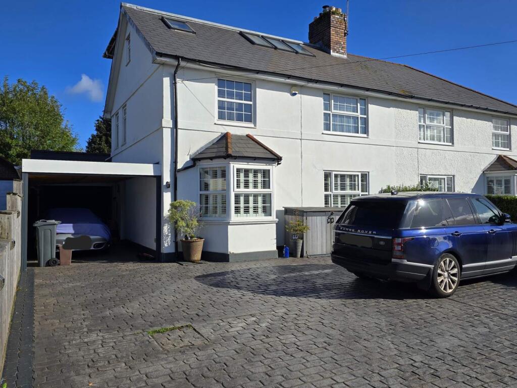 Main image of property: Heol Y Deri, Rhiwbina, Cardiff. CF14