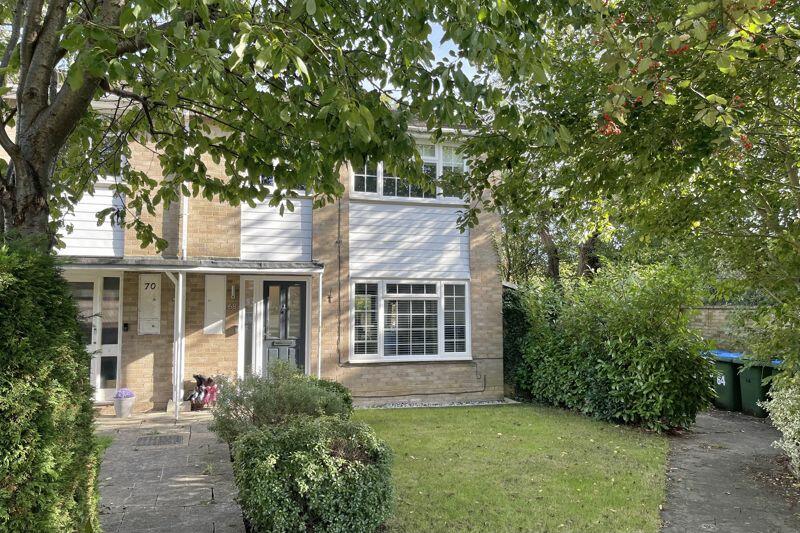 3 bedroom end of terrace house for sale in Holroyd Road, Claygate, KT10