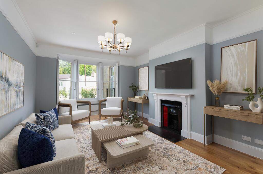 Main image of property: 11 Charlotte Street, Bath, Somerset, BA1