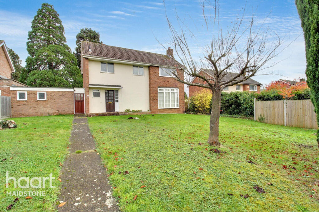 Main image of property: Sittingbourne Road, Maidstone