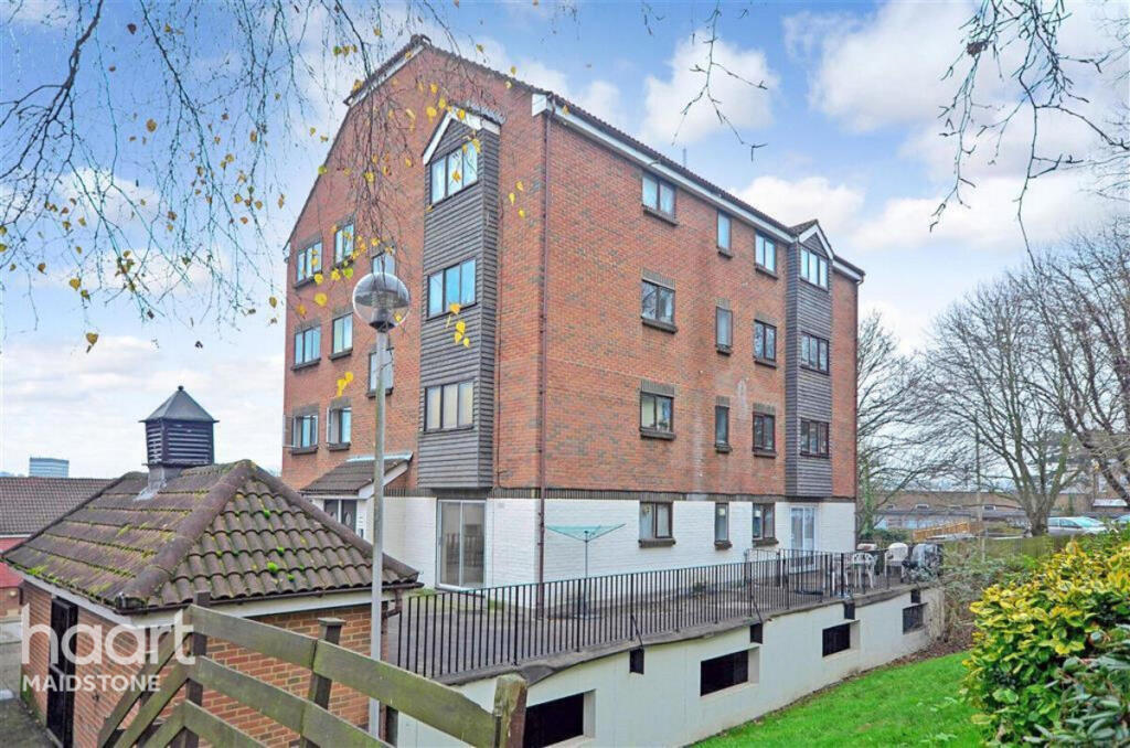 Main image of property: Springvale, Maidstone