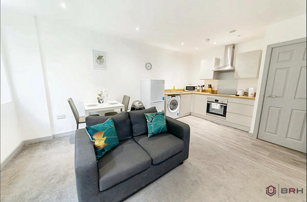 Additional property image - High Street, Blackburn, BB1