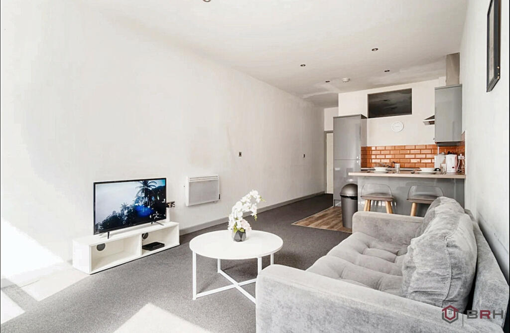 Additional property image - High Street, Blackburn, BB1