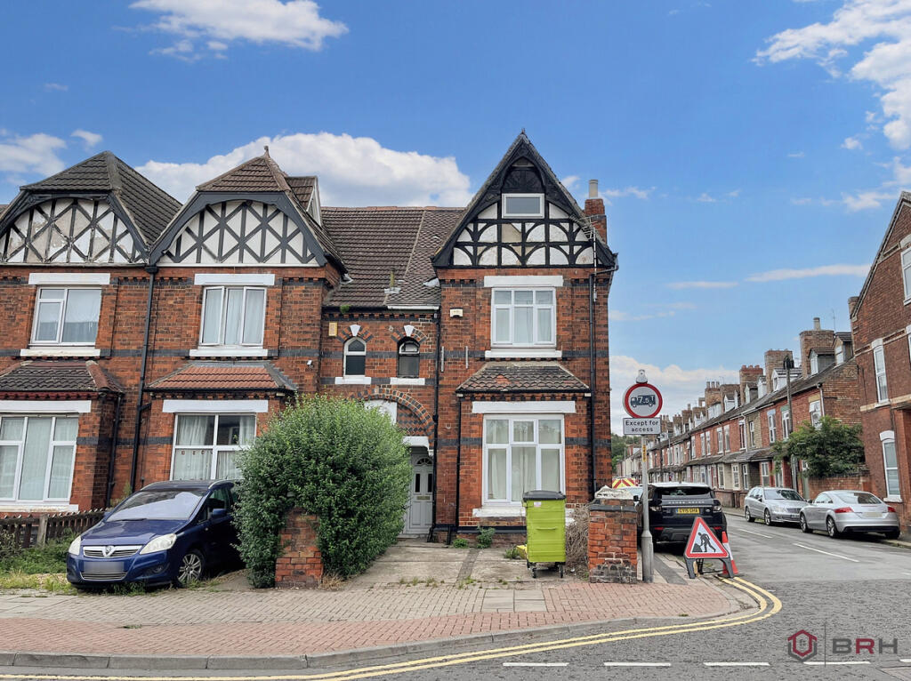 Main image of property: Lea Road, Gainsborough, DN21