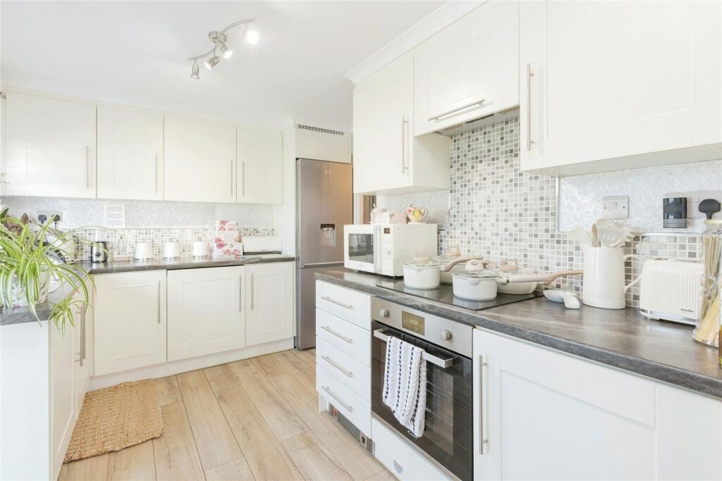 Additional property image - Stonehill Woods Park, Old London Road, Sidcup, Kent, DA14