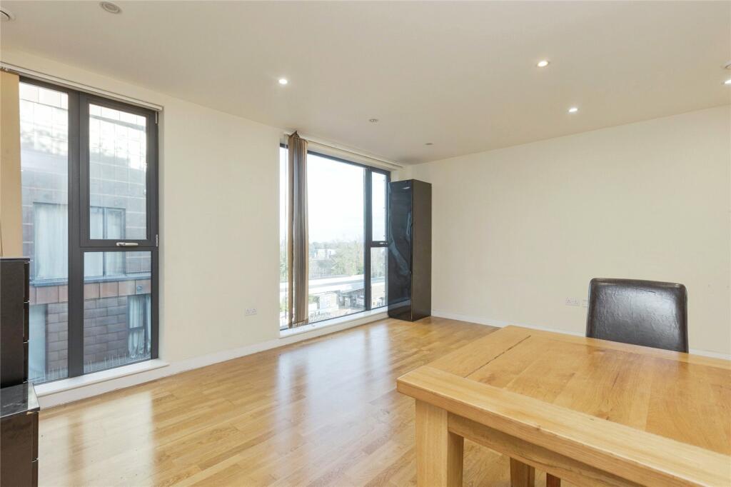 Additional property image - Station Road, Sidcup, DA15