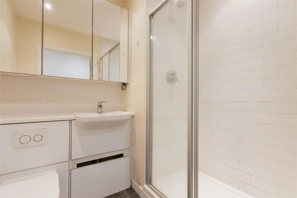 Additional property image - Station Road, Sidcup, DA15