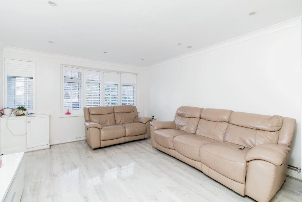 Additional property image - Claremont Road, Hextable, Swanley, Kent, BR8