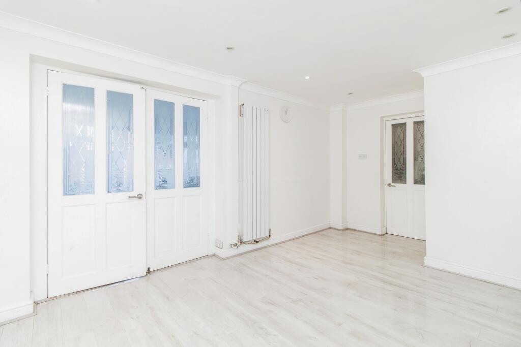 Additional property image - Claremont Road, Hextable, Swanley, Kent, BR8