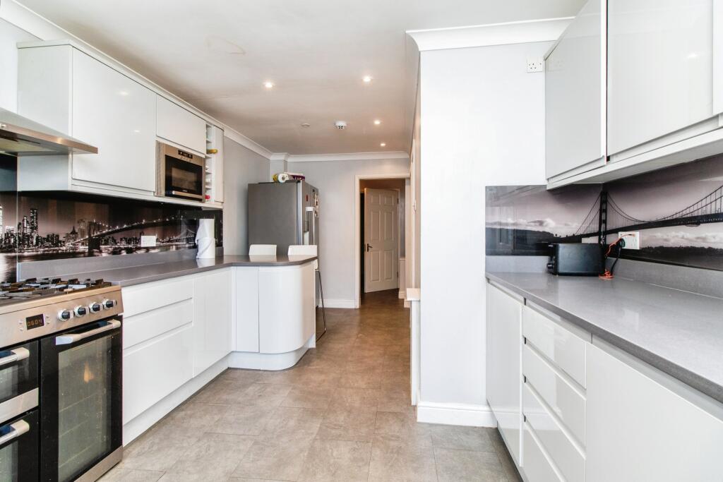 Additional property image - Claremont Road, Hextable, Swanley, Kent, BR8