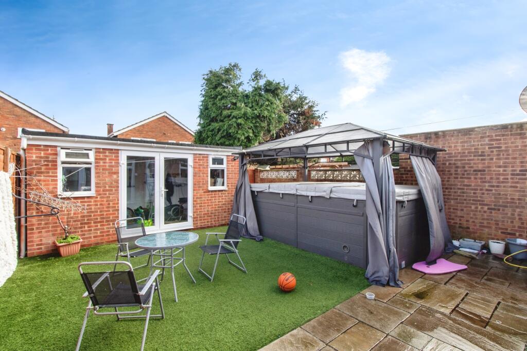 Additional property image - Claremont Road, Hextable, Swanley, Kent, BR8