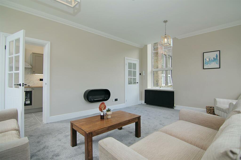Additional property image - Lady Park Avenue, Bingley