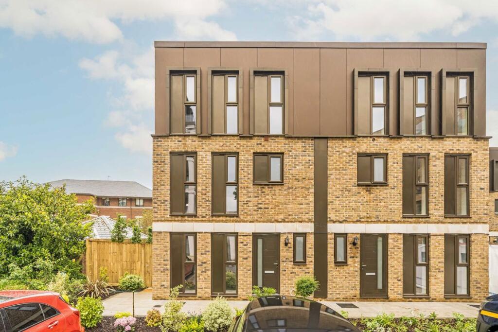 Main image of property: Walton Court Gardens, Weybridge