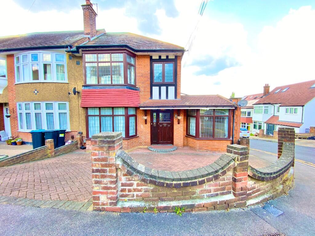 Main image of property: Slades Gardens, Enfield, EN2