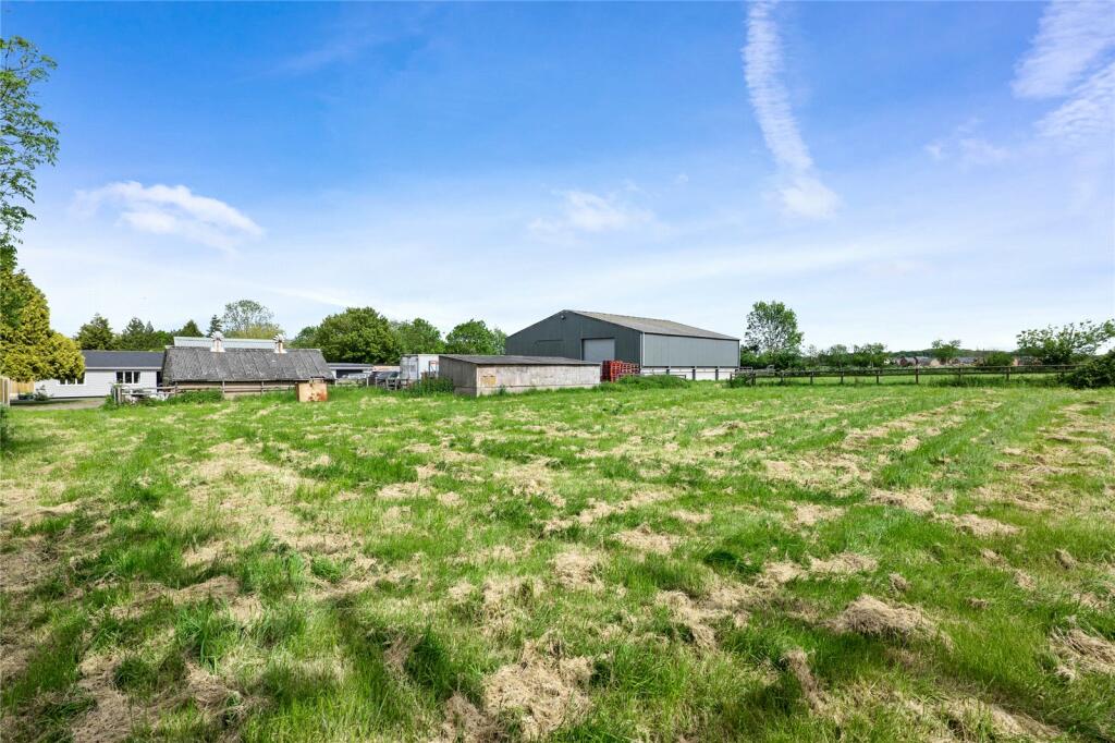 2 bedroom bungalow for sale in Claines, Worcester, Worcestershire, WR3