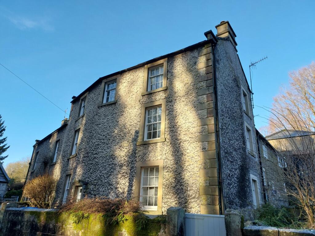 4 bedroom semidetached house for rent in Bakewell, Derbyshire, DE45