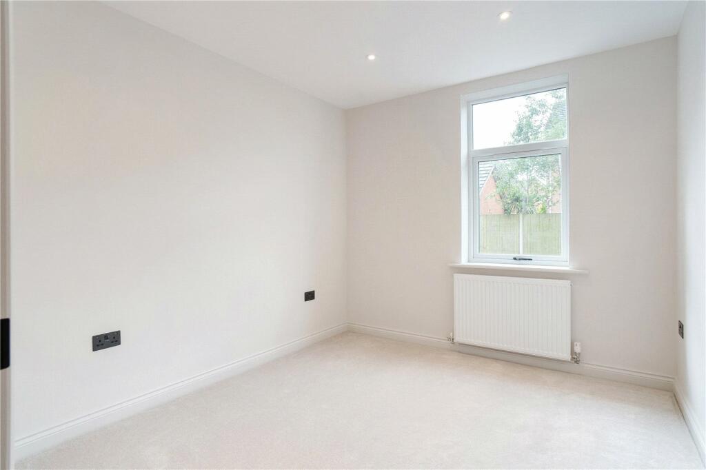 Additional property image - Bromsgrove, Worcestershire