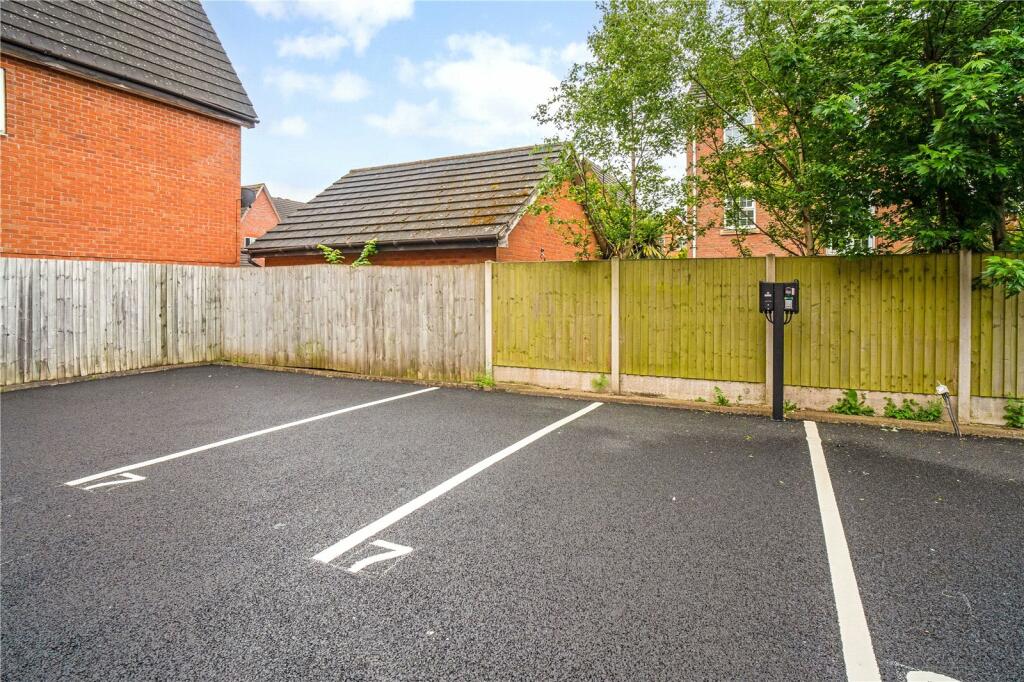 Additional property image - Bromsgrove, Worcestershire